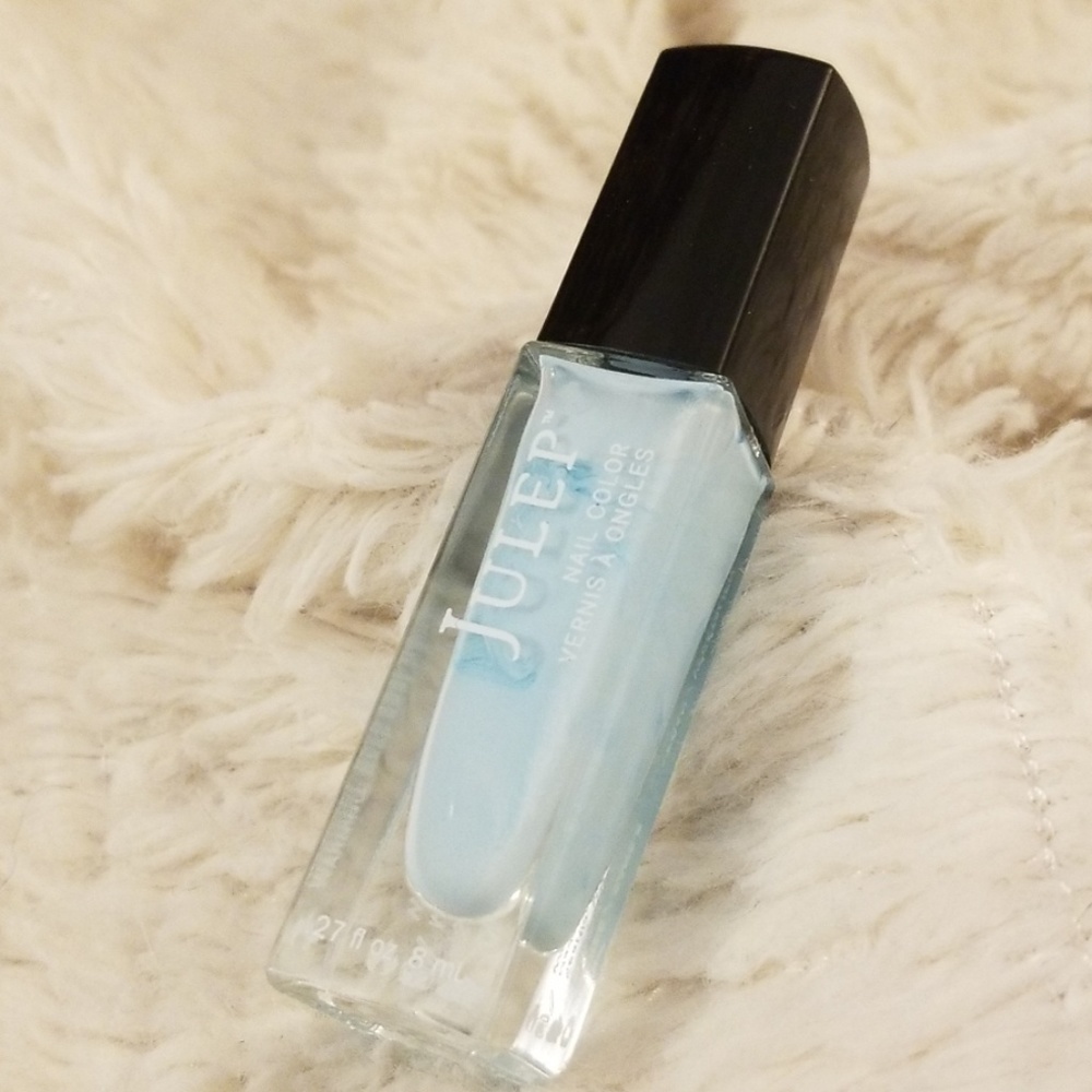 Julep "Liesl" nailpolish